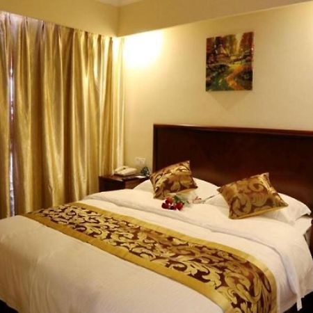 Greentree Inn Suzhou Industrial Zone Yangcheng Lake Weiting Mong Kok Express Hotel Eksteriør bilde