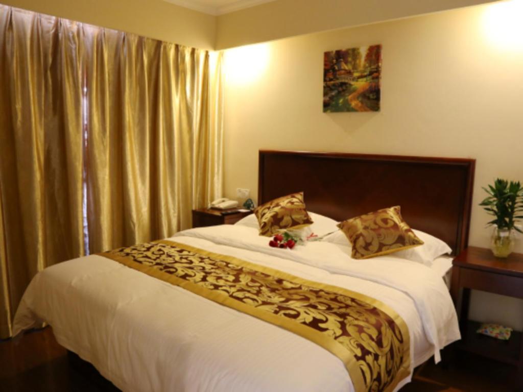 Greentree Inn Suzhou Industrial Zone Yangcheng Lake Weiting Mong Kok Express Hotel Eksteriør bilde