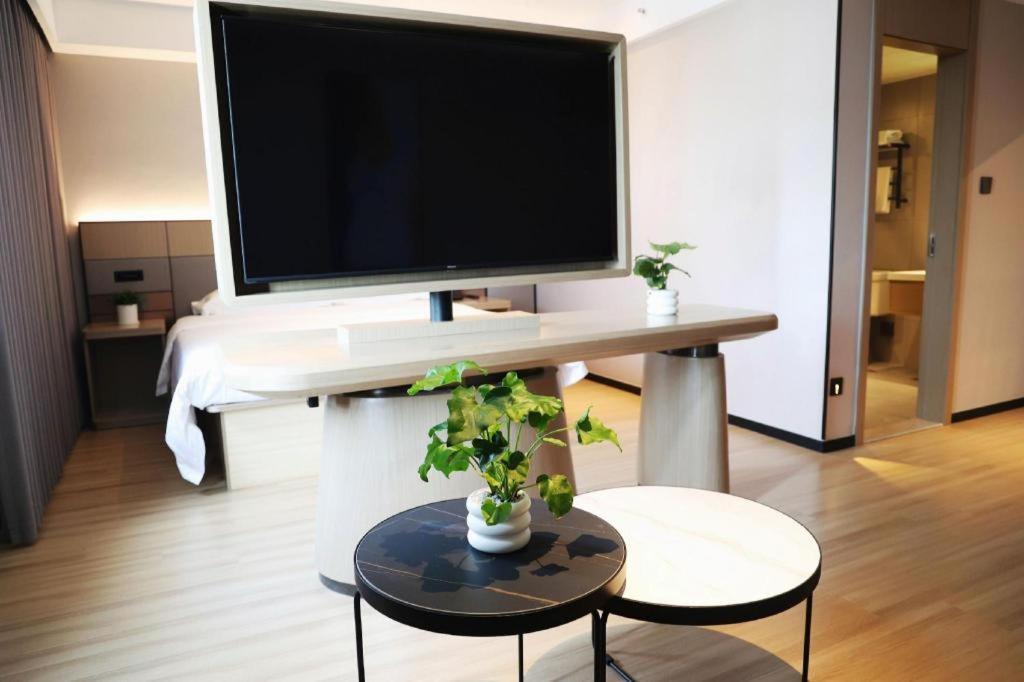 Greentree Inn Suzhou Industrial Zone Yangcheng Lake Weiting Mong Kok Express Hotel Eksteriør bilde