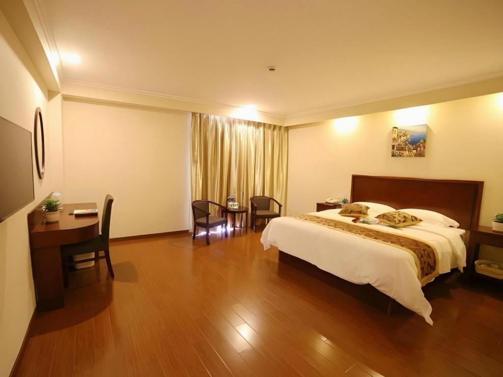 Greentree Inn Suzhou Industrial Zone Yangcheng Lake Weiting Mong Kok Express Hotel Eksteriør bilde