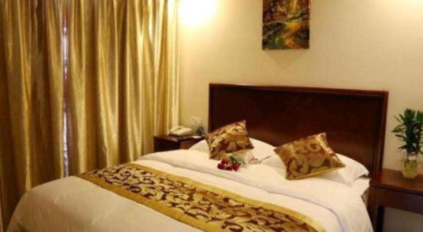 Greentree Inn Suzhou Industrial Zone Yangcheng Lake Weiting Mong Kok Express Hotel Eksteriør bilde